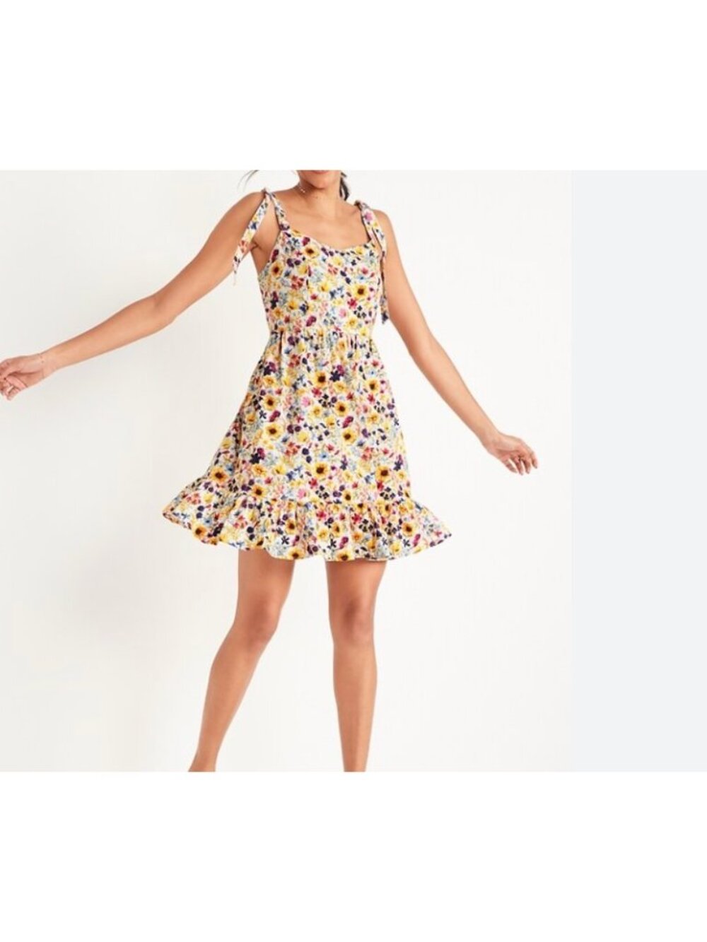 Old Navy Fit & Flare Cami Mini Dress S Floral Tie Shoulder Sundress Ruffle Hem